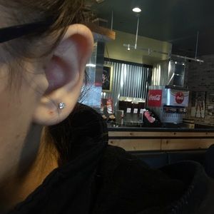 Meet your Posher, Amy